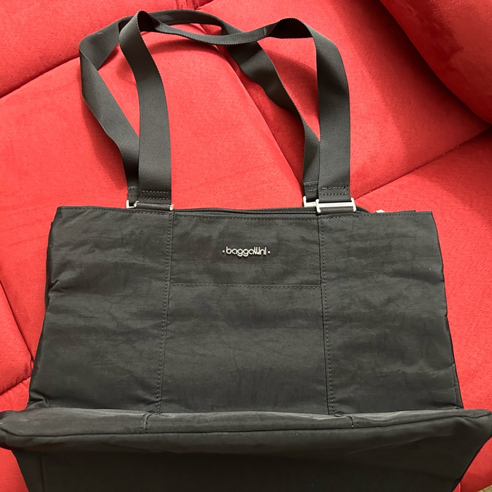 Baggallini The Only Bag